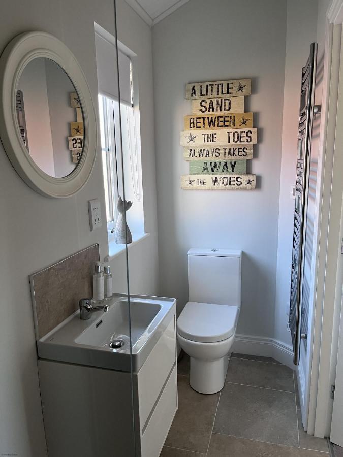 The Lake House At The Bay Filey, Sleeps 4, 1 Dog Welcome For Free Too エクステリア 写真
